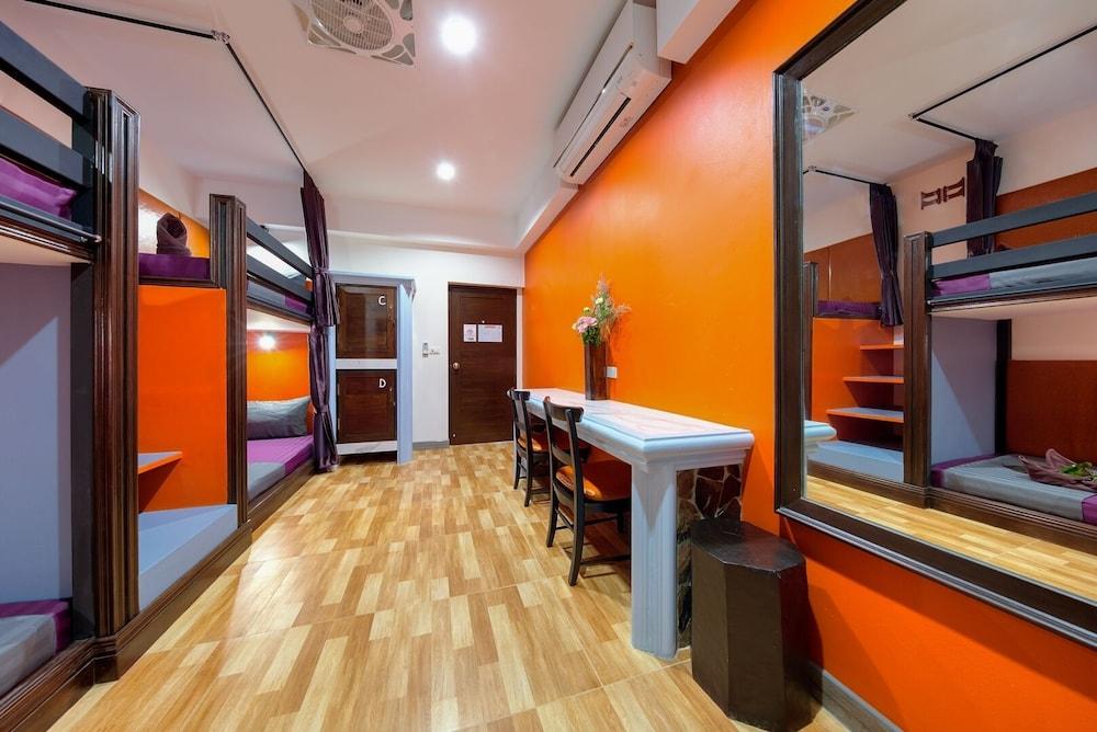 Kerton Hostel Room Type - Quadruple Room, Mixed Dorm