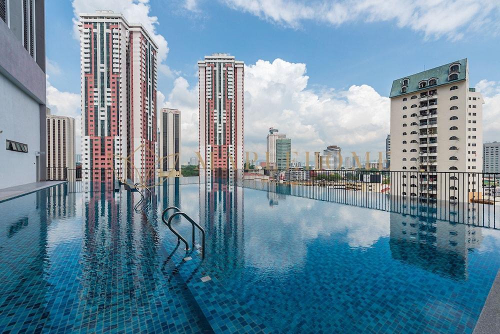 Chambers Premier Suites Kuala Lumpur - Tap to explore photos
