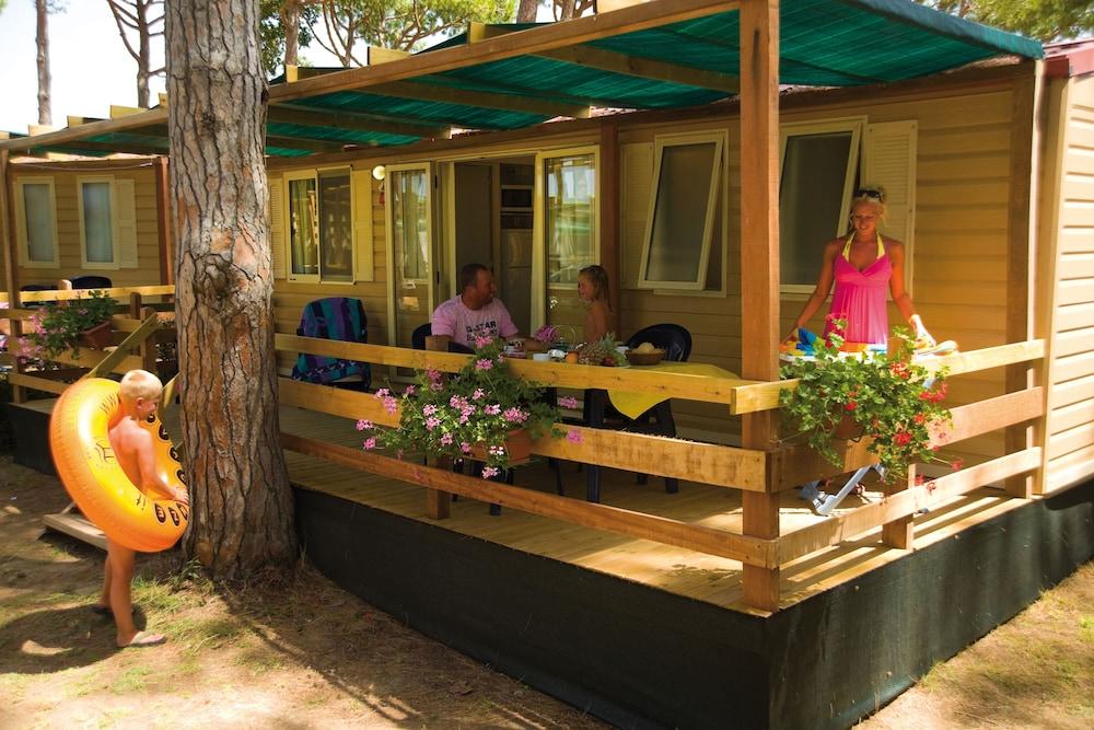 hu I Pini village Room Type - Bungalow, 3 Bedrooms hu I Pini village Room Type - Bungalow, 3 Bedrooms