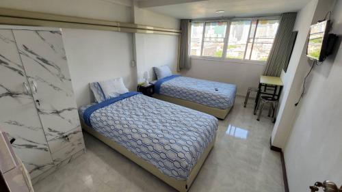 APARTMENT A4 DINDAENG Room Type - Two-Bedroom Apartment