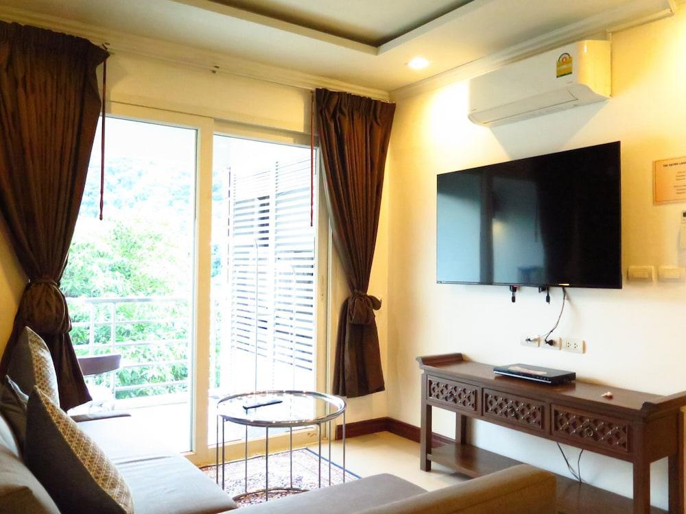 6 39 -2bedroom 2baths 1 km Walking to Patong Beach - Tap to explore photos