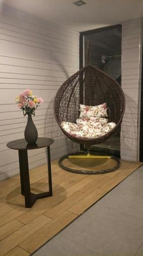 Petchsiri Boutique Hotel เพชรสิริ บูทิค - Tap to explore photos