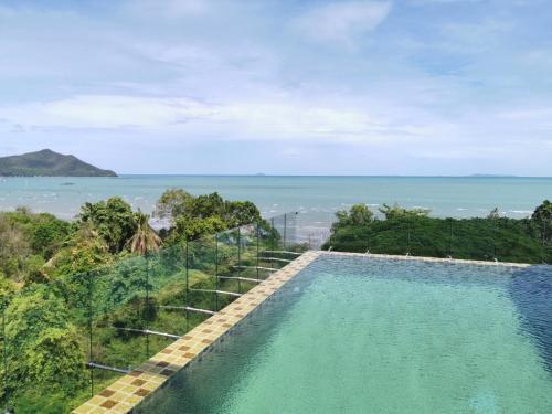 ดิ แอมเบอร์ Room Type - Deluxe Double Room with Bath
