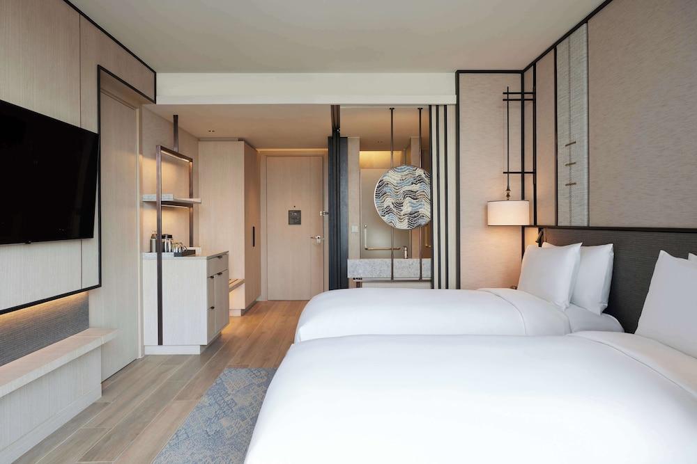 DusitD2 Samyan Room Type - Deluxe Twin Room