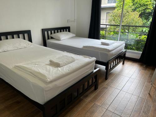 N11Hotel Room Type - Twin room with Garden View - Second floor (Non-Smoking)