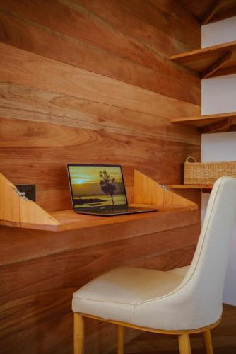 ALOE Ecological Beach & Jungle Villas - Tap to explore photos