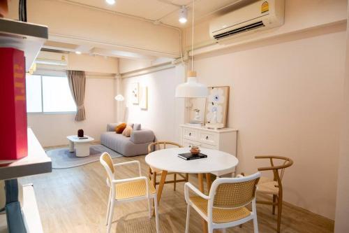 2BR minimal mu-ji style 130SQM ~ - Tap to explore photos