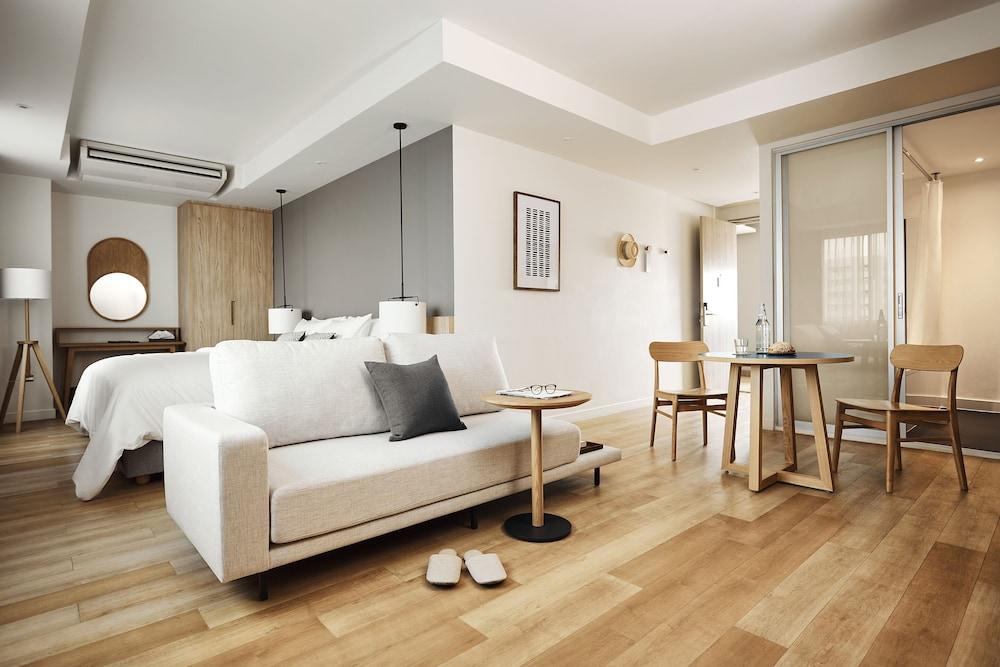 Casa 17 Hotel Bangkok Room Type - Home Suite Home