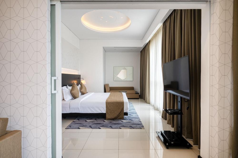 Orion City Hotel Room Type - Deluxe Studio
