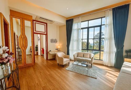 Grand Lord Hotel & Residence - Pattaya Room Type - Junior Suite