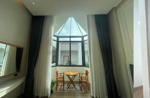 Grand Lord Hotel & Residence - Pattaya Room Type - Twin Room with Garden View