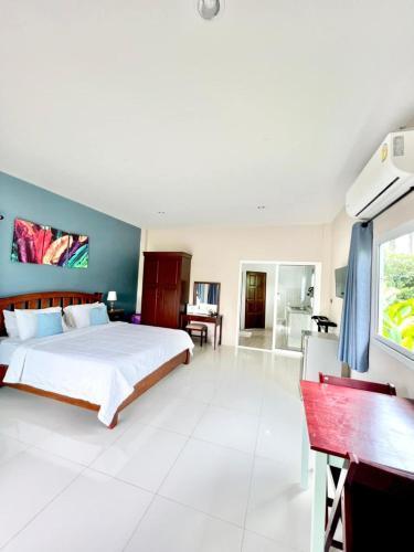 Lay Back Villa C4 - Tap to explore photos