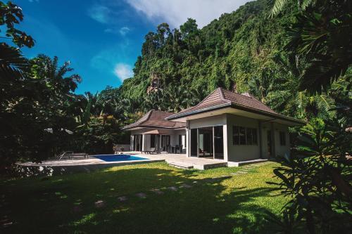 Eden Villas Krabi - Tap to explore photos