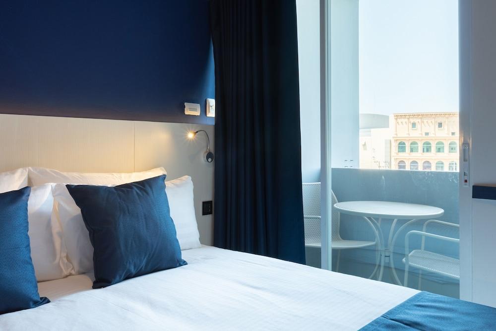 Akira Pattaya Room Type - Premier Room, 1 King Bed