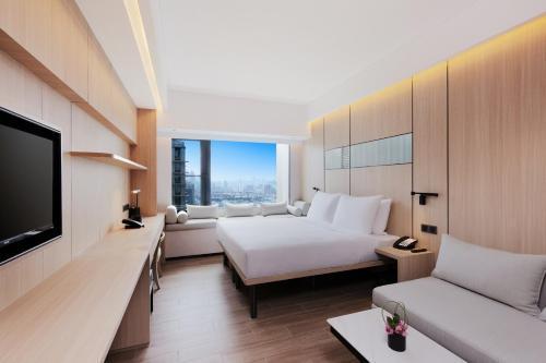Metropolitan Residence