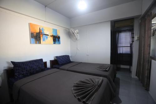 Funky Crab The River Room Type - Twin Room