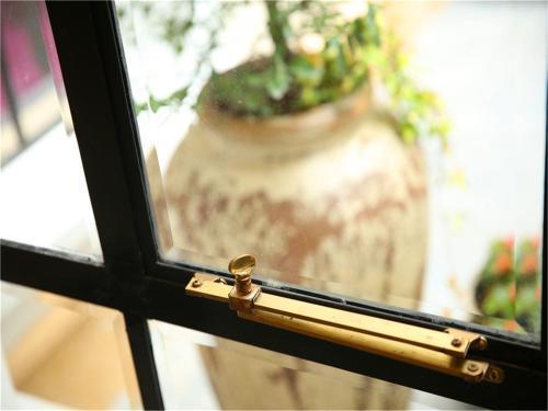 Soho Garden Hotel (Shanghai Huaihai Rd. Flagship) - Tap to explore photos