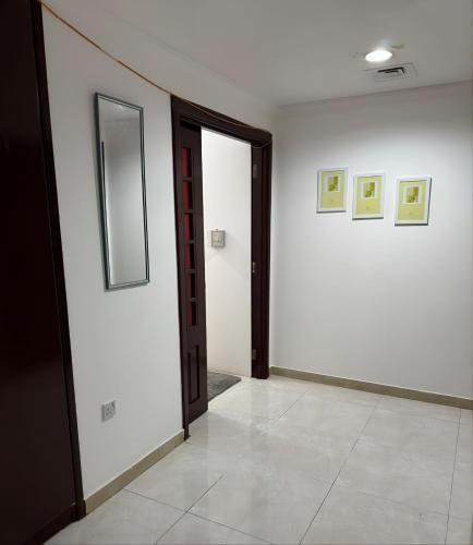 Corniche Street - For Males "Peaceful Bed Space" - Tap to explore photos