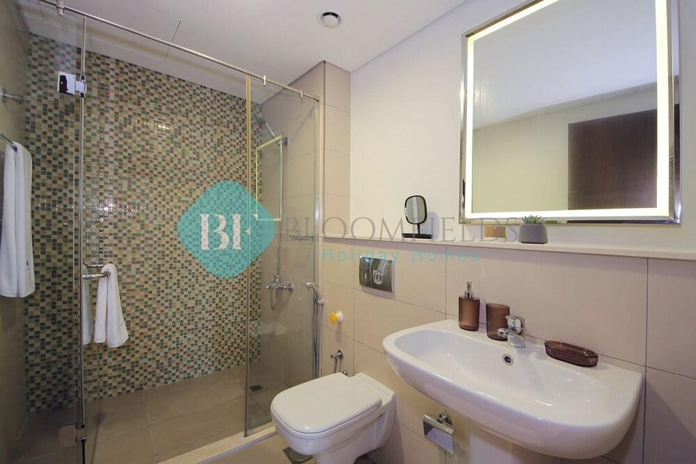 Luxury 2BR In Reem Island - Tap to explore photos