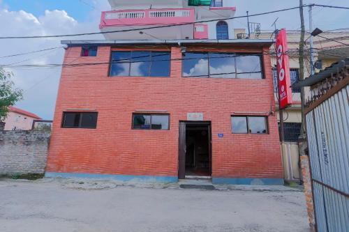OYO 797 Hotel Aakansh - Tap to explore photos