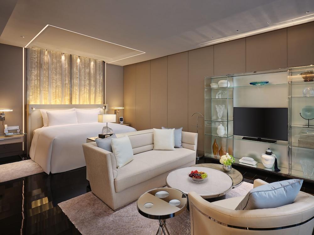 J Hotel, Shanghai Tower Room Type - Stateroom King
