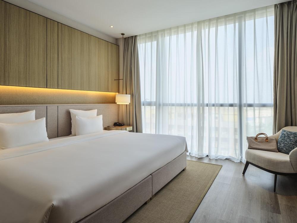 Novotel Shanghai Qingpu Excellence Room Type - Standard Room, 1 King Bed