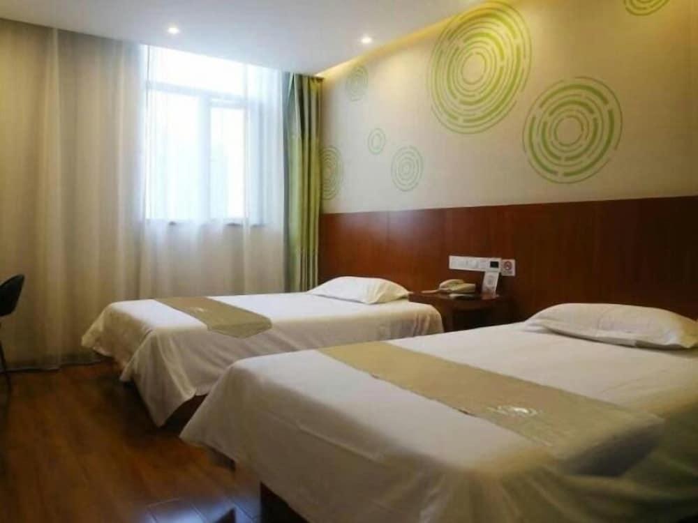 GreenTree Inn Shanghai Hotel - Tap to explore photos