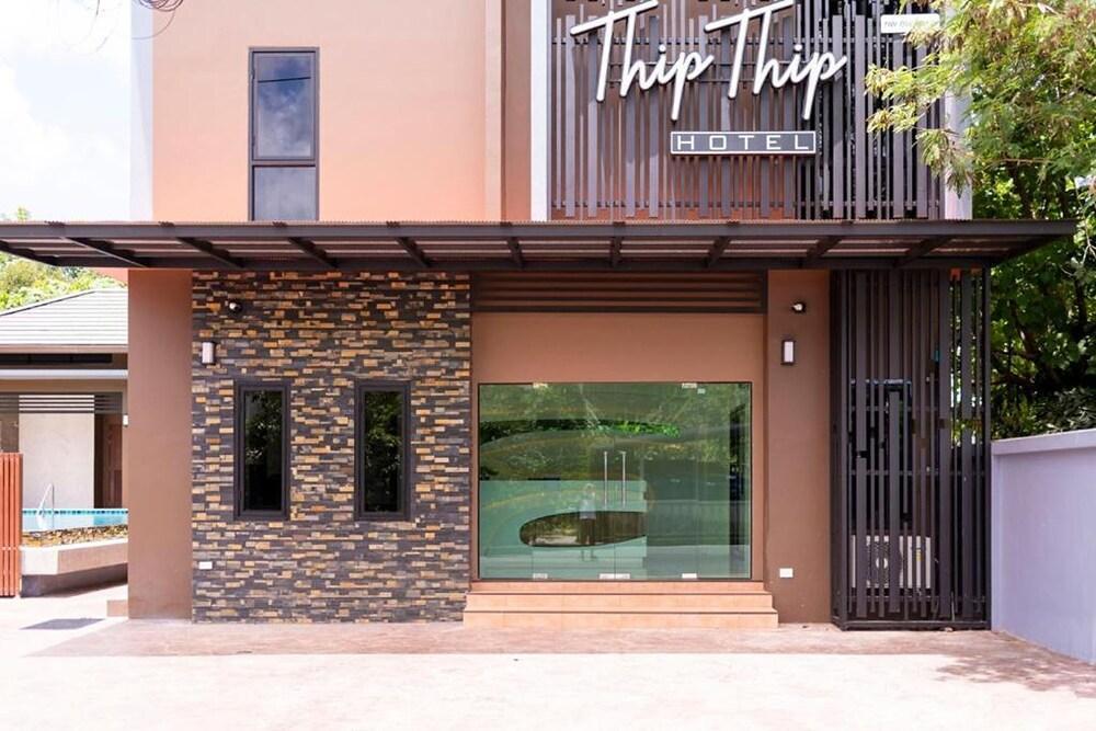 Thip Thip Hotel - Tap to explore photos