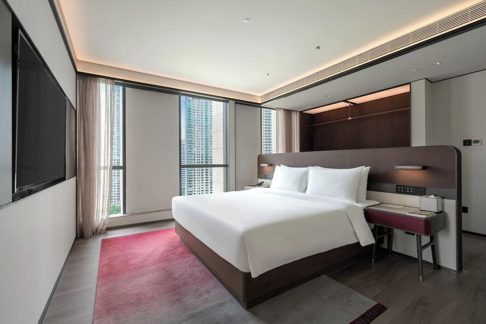 Joya Shanghai Lujiazui Room Type - Classic Single Room, City View