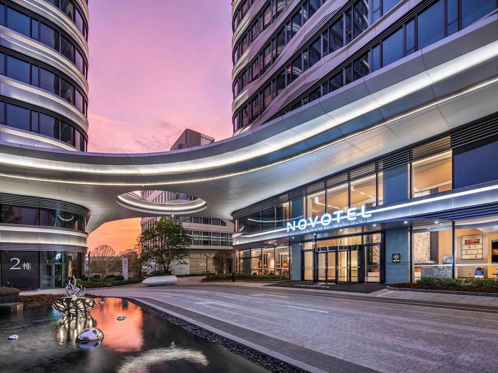 Novotel Shanghai Wanyuan - Tap to explore photos