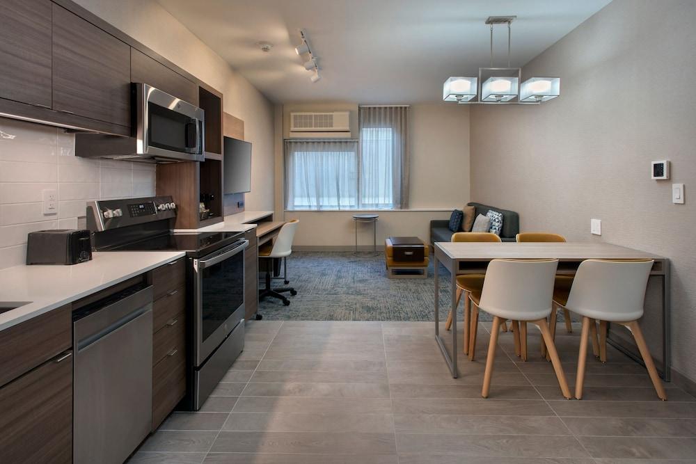 TownePlace Suites by Marriott New York Brooklyn - Tap to explore photos