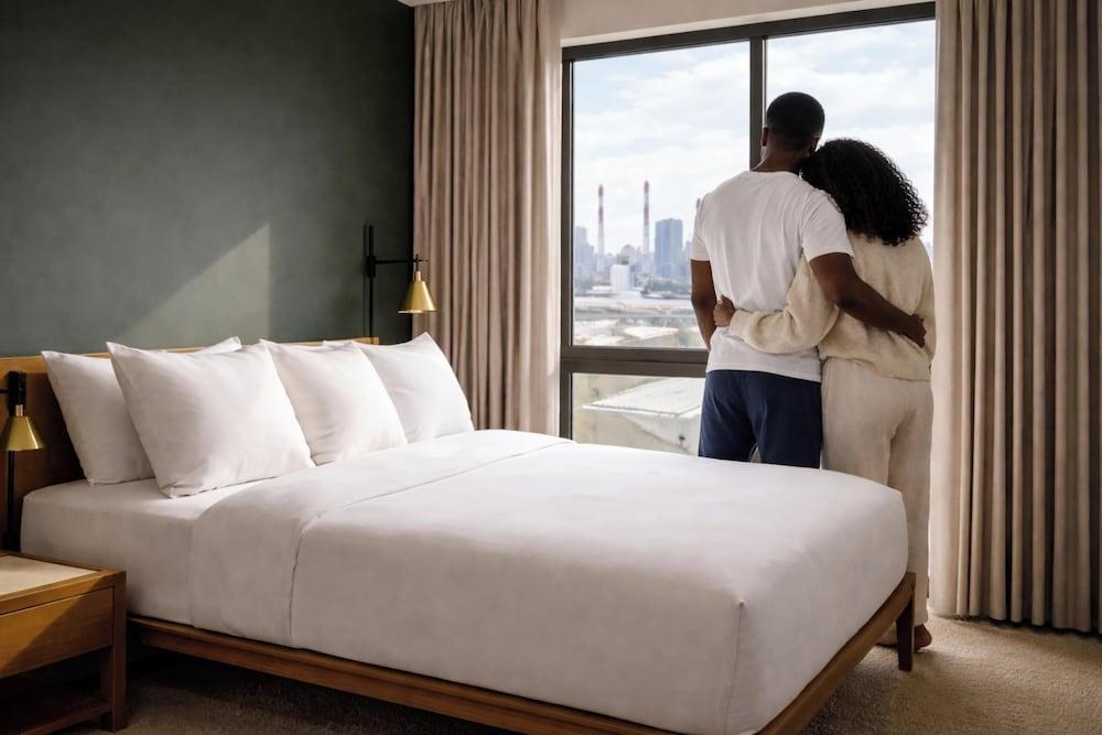 Dutch Hotel Long Island City New York , Belvilla District 6 Room Type - Guest Room, 1 Queen Bed
