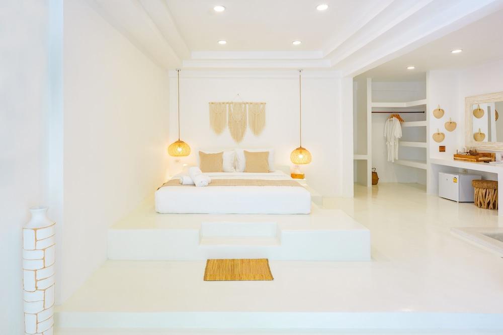 Elephant Beach Club & Resort Samui Room Type - Luxury Villa, 1 Bedroom, Bathtub