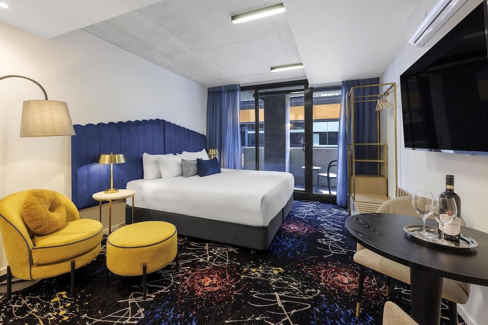Oaks Melbourne St Kilda Road Hotel Room Type - Executive Room, 2 Bedrooms (Dual)