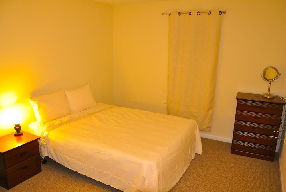 AnYi Guesthouse JFK - Tap to explore photos
