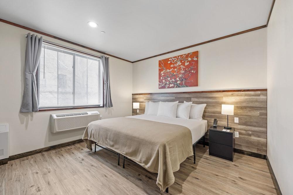 Highbridge Hotel Room Type - Room