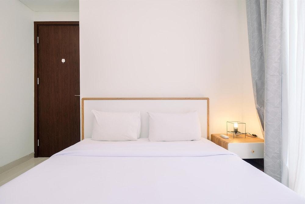 Modern Look And Comfy 2Br At Vasaka Solterra Apartment Room Type - Apartment