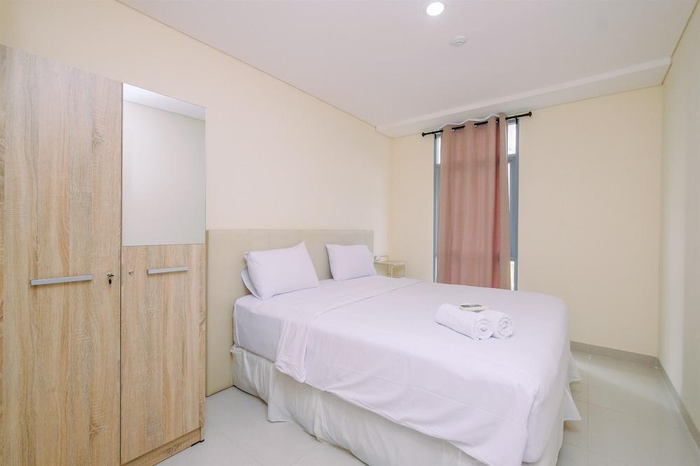 Fully Furnished And Homey 1Br Apartment At Pejaten Park Residence - Tap to explore photos
