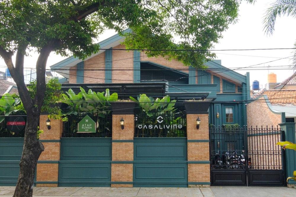 Casa Living Senopati - Tap to explore photos