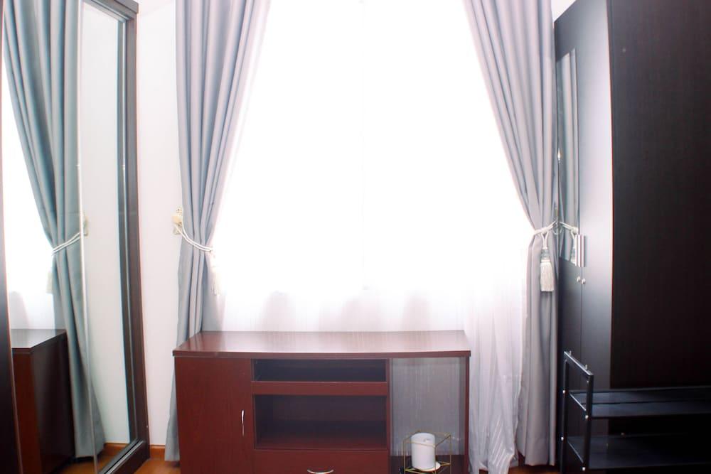 Comfort Studio At Marina Ancol Apartment - Tap to explore photos