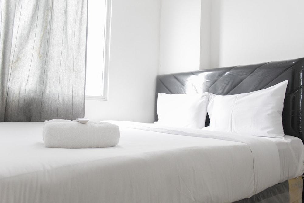 Minimalist And Enjoy 2Br At Bassura Apartment Near Bassura Mall - Tap to explore photos