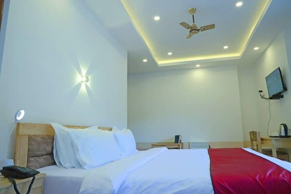 The BD Hotel Room Type - Business Single Room