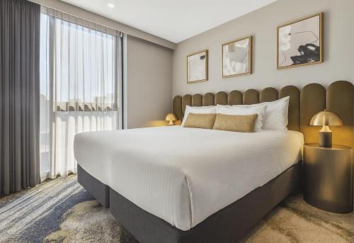 Melbourne City Apartment Hotel Room Type - One-Bedroom Apartment with King Bed Melbourne City Apartment Hotel Room Type - One-Bedroom Apartment with King Bed