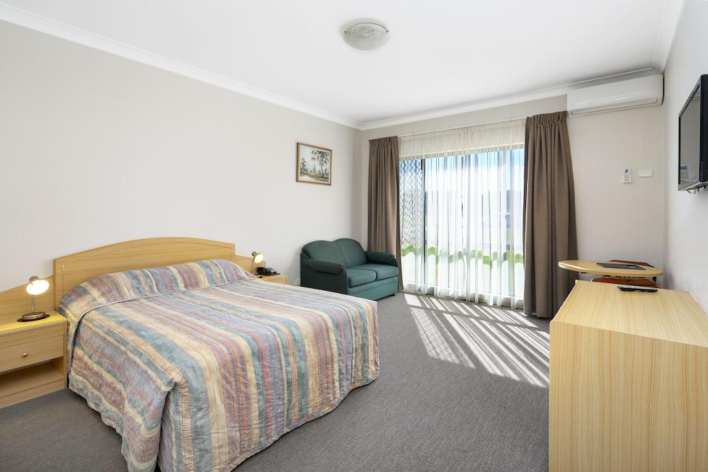 Gateway Motel Room Type - Deluxe Double or Twin Room