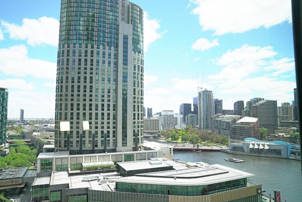2-BRM Apartment Yarra River View Skyline Room Type - Design Apartment