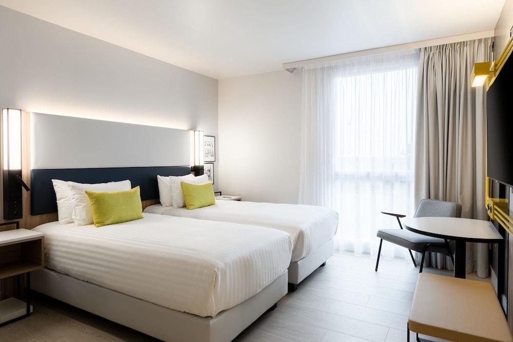 Courtyard by Marriott Paris Creteil Room Type - Deluxe Room, 2 Twin Beds, Non Smoking
