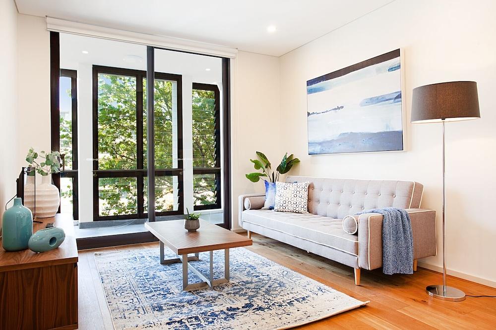 KULA North Sydney Room Type - Premium Apartment, 1 Bedroom