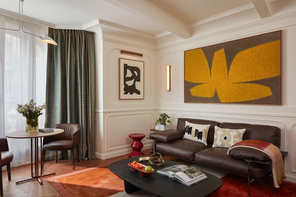 Villa-des-Prés Room Type - Prestige Suite
