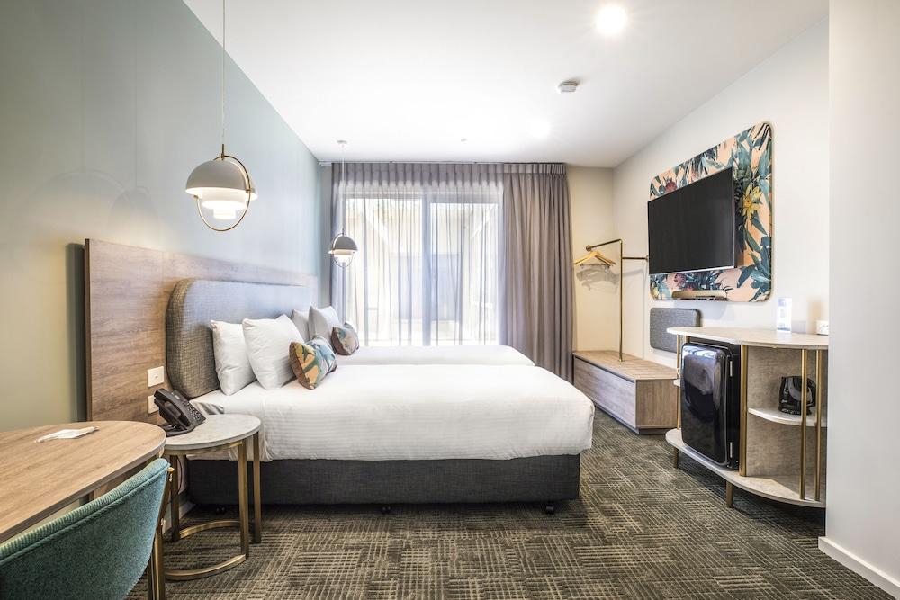 Nightelier Carrum Downs Sands Hotel Room Type - Studio Twin