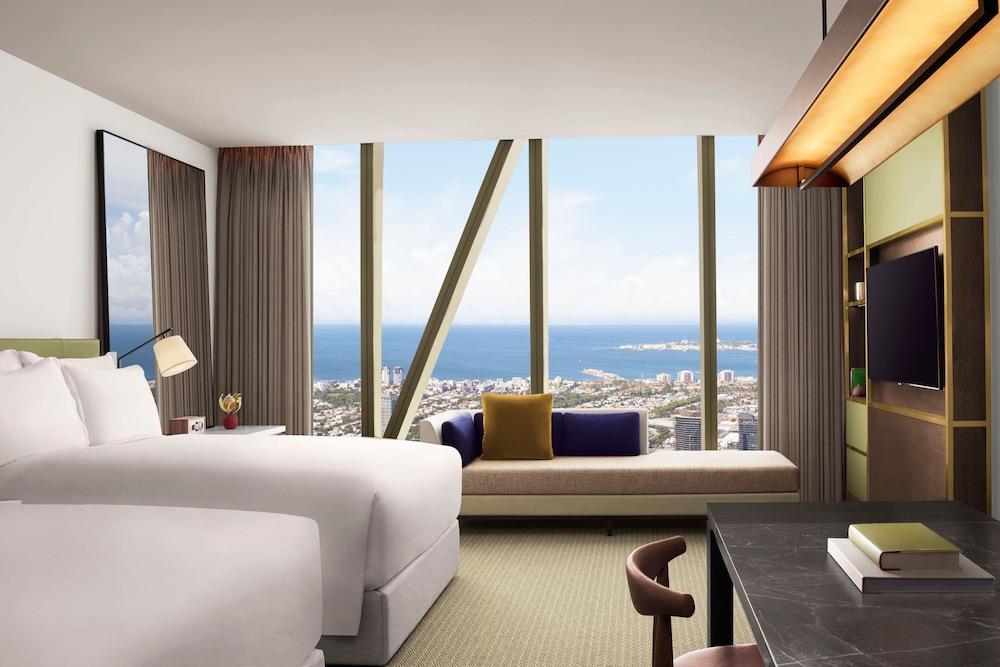 The Ritz-Carlton, Melbourne Room Type - Panoramic, Bay View, 2 Double Bed
